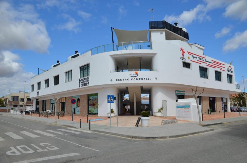 Beautiful Two Bedroom Apartment Next To The Beachfront Torre de la Horadada Eksteriør billede