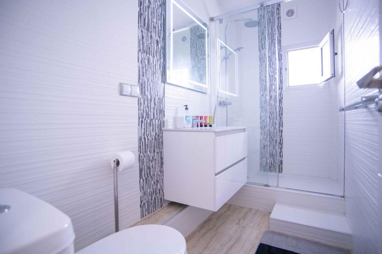Beautiful Two Bedroom Apartment Next To The Beachfront Torre de la Horadada Eksteriør billede